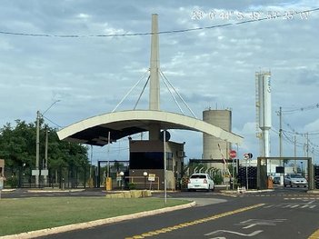 house em Rua Lauro Zimmermann Filho, Jardim Itamaraty - Ourinhos - SP