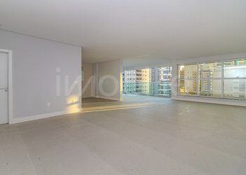 apartment em Rua 256, Meia Praia - Itapema - SC