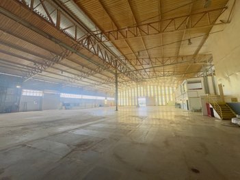 industrial em Avenida Leste, PoloPlast - Camaçari - BA