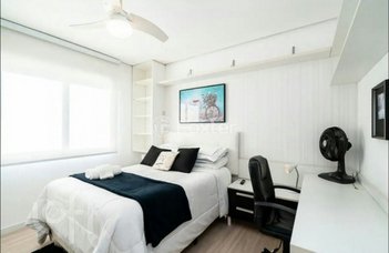 apartment em Rua Mostardeiro, Moinhos de Vento - Porto Alegre - RS