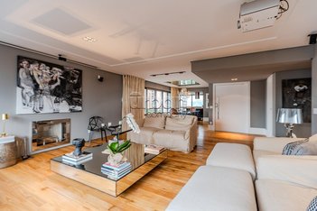 apartment em Rua Engenheiro Teixeira Soares, Boa Vista - Porto Alegre - RS