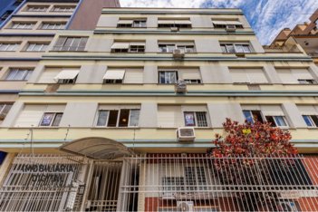 apartment em Rua Felipe Camarão, Rio Branco - Porto Alegre - RS