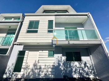 house em Rua Antônio Meirelles Sobrinho, Cajuru - Curitiba - PR