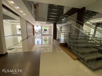 office em Rua 600, Centro - Balneário Camboriú - SC