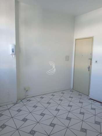 office em Rua Voluntários da Pátria, Centro - Pelotas - RS