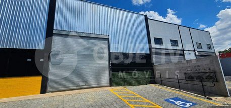 industrial em Avenida Doutor Vicente Salles Guimarães, Alto Umuarama - Uberlândia - MG