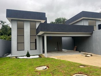 house em Rua Dinamarca, Recanto Verde II - Esmeraldas - MG