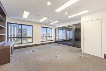 office em Borges de Medeiros, Praia de Belas - Porto Alegre - RS
