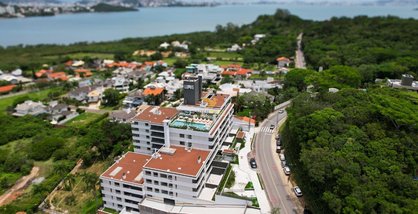 apartment em Estrada Haroldo Soares Glavan, Cacupé - Florianópolis - SC