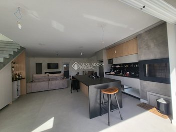 house em Rua Deputado Hugo Mardini, Passo das Pedras - Porto Alegre - RS