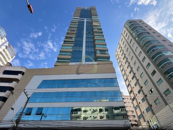 apartment em Rua 224, Meia Praia - Itapema - SC