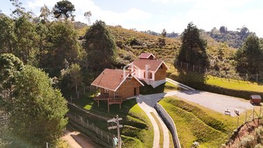 house em Rua Flórida, Jardim Cataguazes - Campos do Jordão - SP