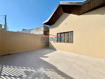 house em Rua Mário Quintana, Loteamento Villa Branca - Jacareí - SP