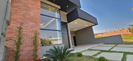 house em Praça Jayme Ferrari, Conjunto Habitacional Engenheiro Francisco Blasi - Botucatu - SP