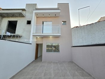 house em Avenida Shozo Sakai, Conjunto Residencial Cocuera - Mogi das Cruzes - SP