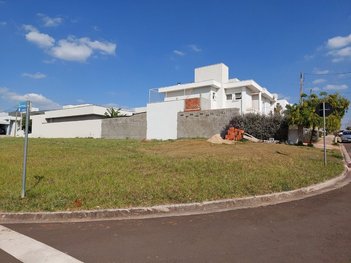 land_lot em Rua Maria Ferrari Hoffmann, Residencial Real Parque Sumaré - Sumaré - SP