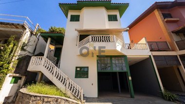 house em Estrada Municipal Walter Steurer, Chácara Pavoeiro - Cotia - SP