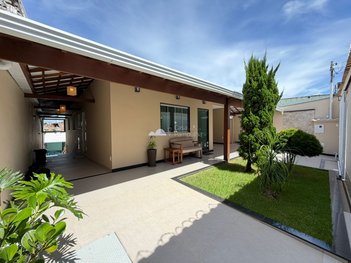 house em Rua dos Bororós, Santa Mônica - Belo Horizonte - MG