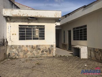 house em Avenida Nove de Julho, Jardim Pereira do Amparo - Jacareí - SP