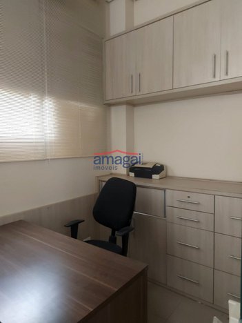 office em Rua Antônio Afonso, Centro - Jacareí - SP