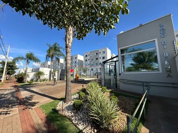 apartment em Avenida Salgado Filho, Califórnia - Londrina - PR