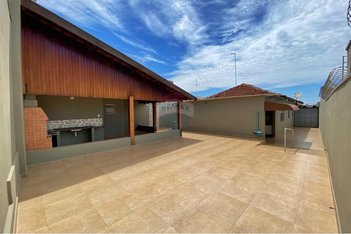 house em Avenida 31, Baroni - Barretos - SP