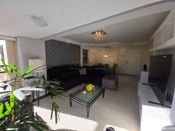 apartment em Rua Desembargador Alves Nogueira, Petrópolis - Porto Alegre - RS