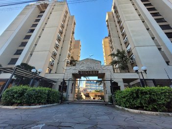 apartment em Rua José Honorato dos Santos, Azenha - Porto Alegre - RS