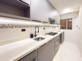 apartment em Rua Rogério Xavier Rocha Loures, Pinheirinho - Curitiba - PR