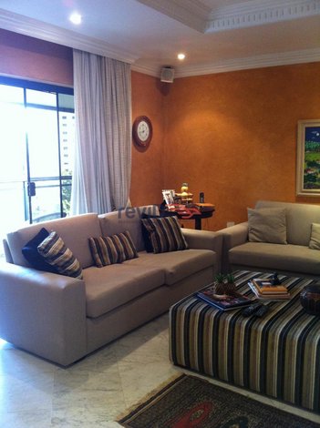 apartment em Rua Barão de Campos Gerais, Real Parque - São Paulo - SP