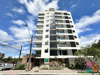 apartment em Rua Guilherme Kock, Santo Antônio - Joinville - SC