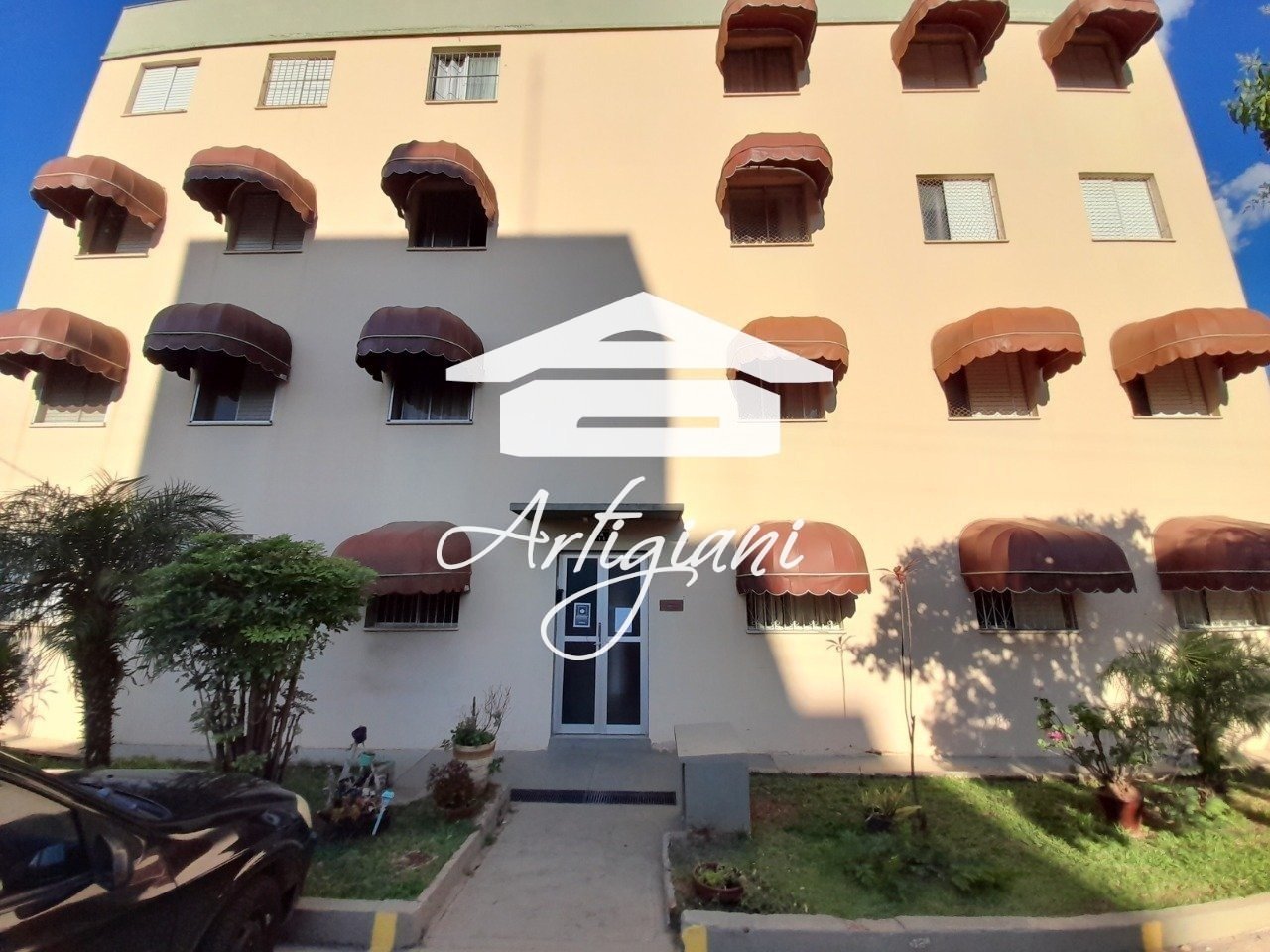 i8u837hT2DDR71xFW8_26587617add87675c1