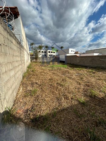land_lot em Rua Abel Batista de Abreu, Ouro Verde - Lavras - MG