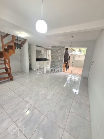 house em Estrada Campo Novo, Ipanema - Porto Alegre - RS