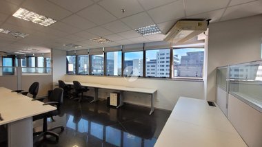 corporate_floor em Alameda Oscar Niemeyer, Vale do Sereno - Nova Lima - MG