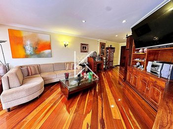 apartment em Avenida Feliciano Sodré, Várzea - Teresópolis - RJ