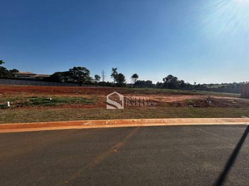 land_lot em Rodovia Engenheiro Paulo de Tarso Souza Martins, Recanto Campestre Internacional de Viracopos Gleba 1 - Indaiatuba - SP