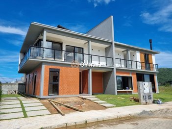 house em Doutor Antônio Luiz Moura Gonzaga, Rio Tavares - Florianópolis - SC