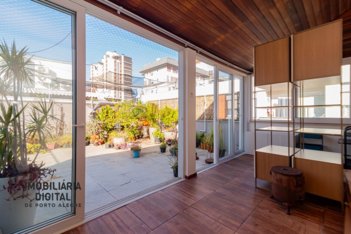 apartment em Rua Quintino Bocaiúva, Moinhos de Vento - Porto Alegre - RS