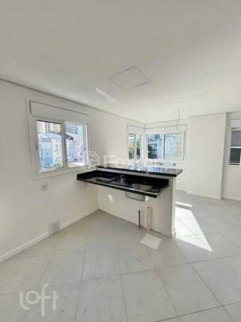 apartment em Rua Coronel Genuino, Centro Histórico - Porto Alegre - RS