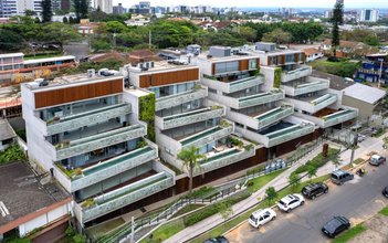 apartment em Rua Carlos Huber, Três Figueiras - Porto Alegre - RS