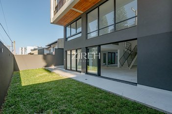 apartment em Rua Eça de Queiroz, Ahú - Curitiba - PR