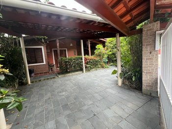 house em Rua José Teixeira Pinto, Perequê Mirim - Ubatuba - SP