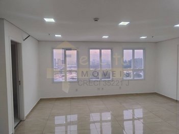 office em Rua Adelino Cardana, Centro - Barueri - SP