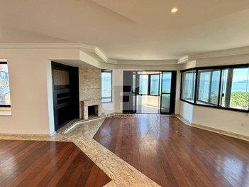 apartment em Rua Comandante Constantino Nicolau Spyrides, Agronômica - Florianópolis - SC