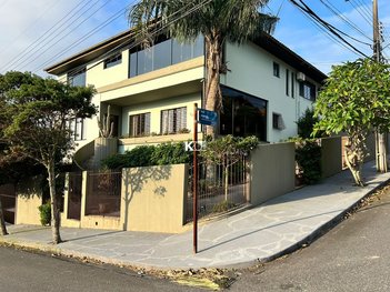 house em Rua Senador Milton Campos, Coqueiros - Florianópolis - SC
