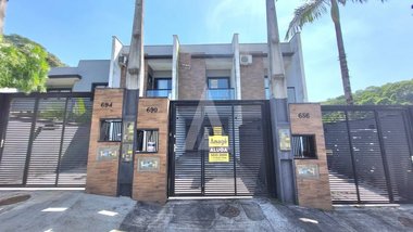 house em Rua das Violetas, Boa Vista - Joinville - SC