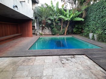 house em Rua Doutor Carlos Norberto de Sousa Aranha, Alto de Pinheiros - São Paulo - SP