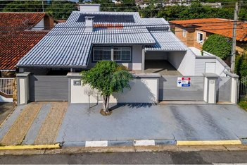 house em Rua Dona Sylvia Finco Costa, Jardim Tapajós - Atibaia - SP