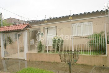 house em Rua Camoati, Santa Maria Goretti - Porto Alegre - RS